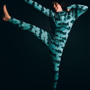 Airblaster Classic Ninja Suit All Over Fish Print Merino Wool Blue Green Size XS